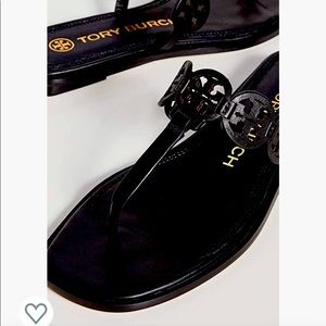 Tory Burch Tiny Miller 10MM Thong Sandals. Calf Leather